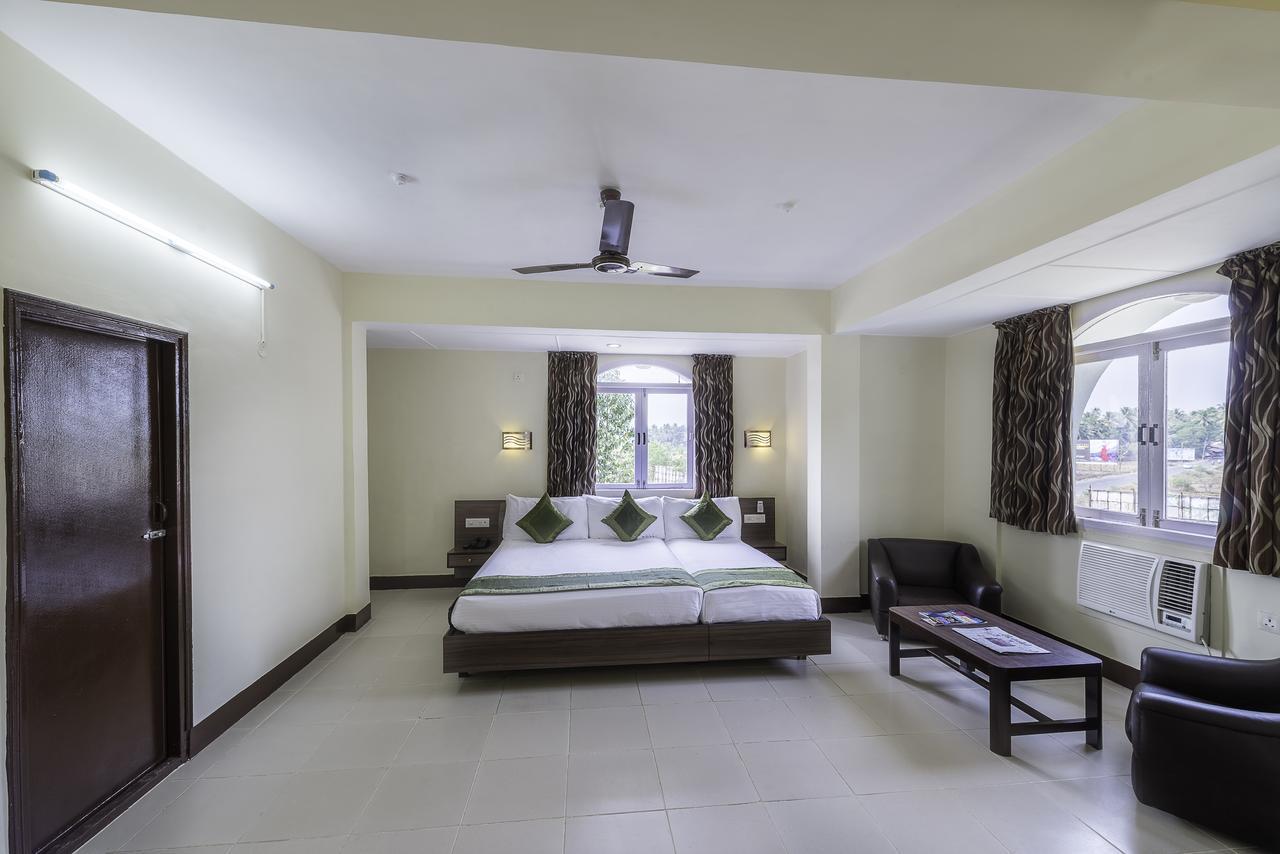 Treebo Green Park Mapusa Εξωτερικό φωτογραφία
